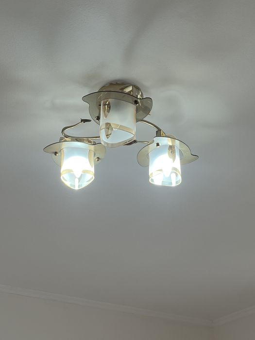 Люстры цена договорная