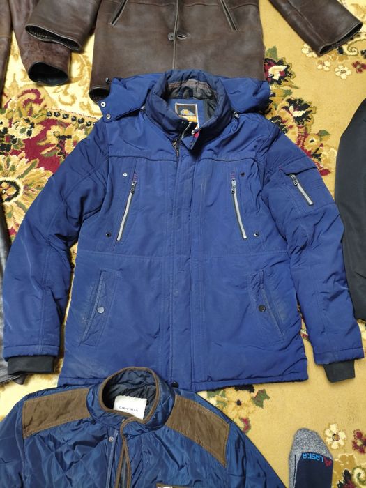 Продам мужские куртки