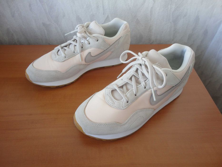 N39 Nike Outburst/дамски маратонки