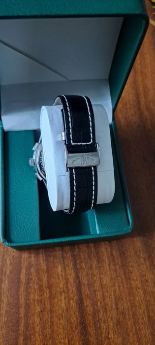 Продаётся часы мужские