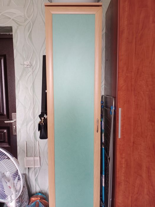 Продам стенку в зал