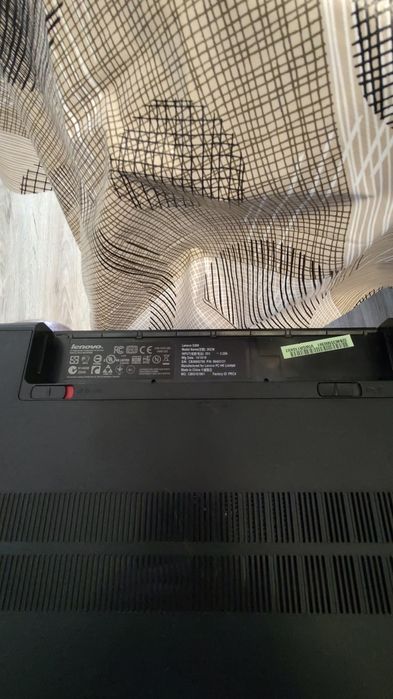 Лаптоп таблет телефон