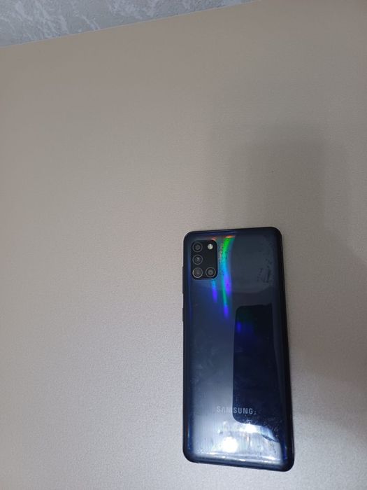 Samsung A31 на продажу