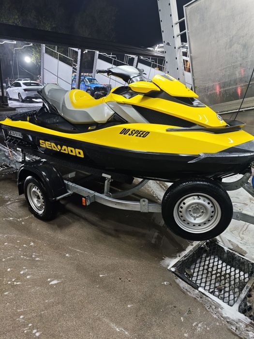 BRP Sea-Doo RXT 255