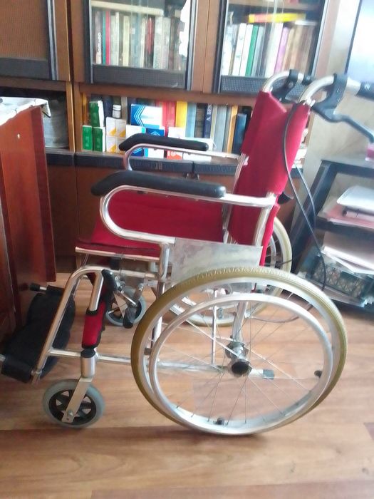 Складная, инвалидная, коляска