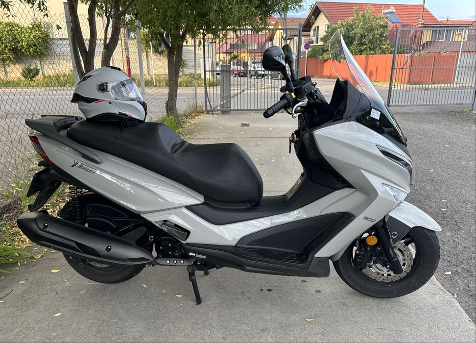 Scuter KYMCO X-Town 300i ABS An 2024