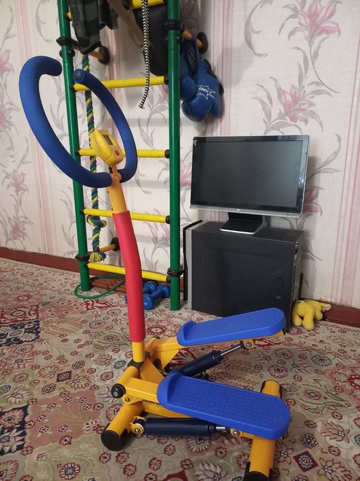 Детский тренажёр