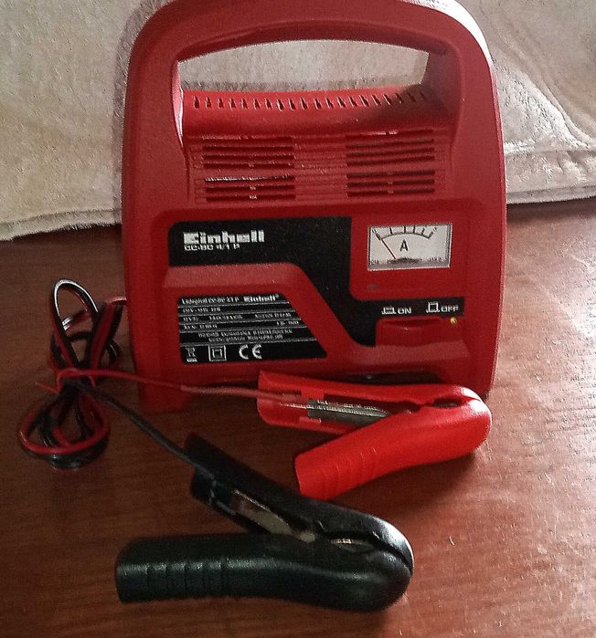 Redresoare / incarcatoare   baterii auto 12V - max 160 Ah