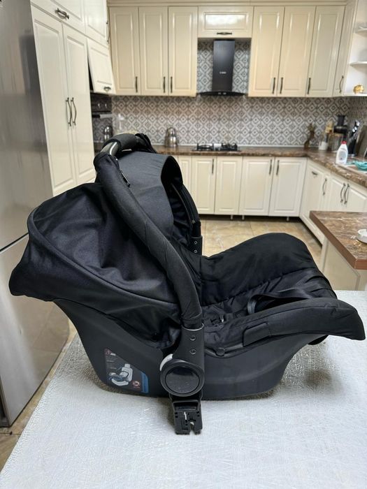 Продам детский автокресла.