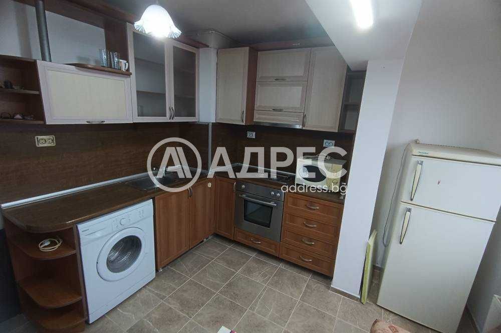 Наем двустаен апартамент до магазин "Била"!