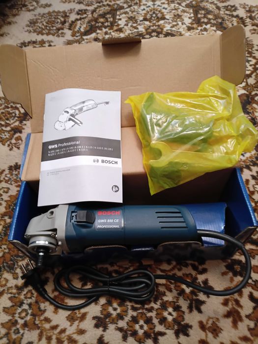 Болгарка BOSCH новая