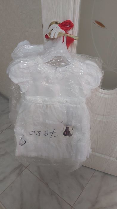 Продам платье детские нарядное