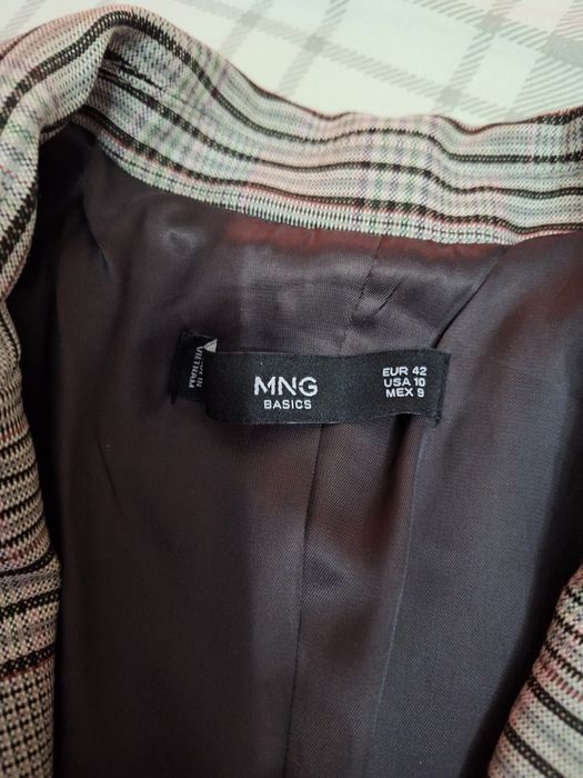 Женские пиджаки бренда манго