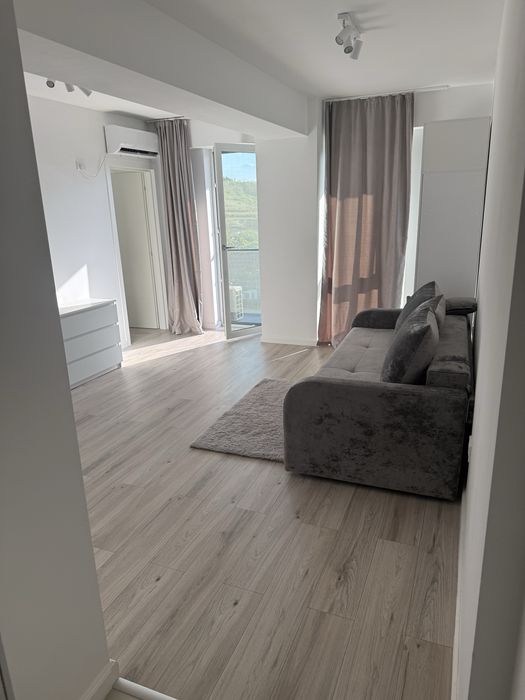 Inchiriez apartament 2 camere in complexul Freya Bucium