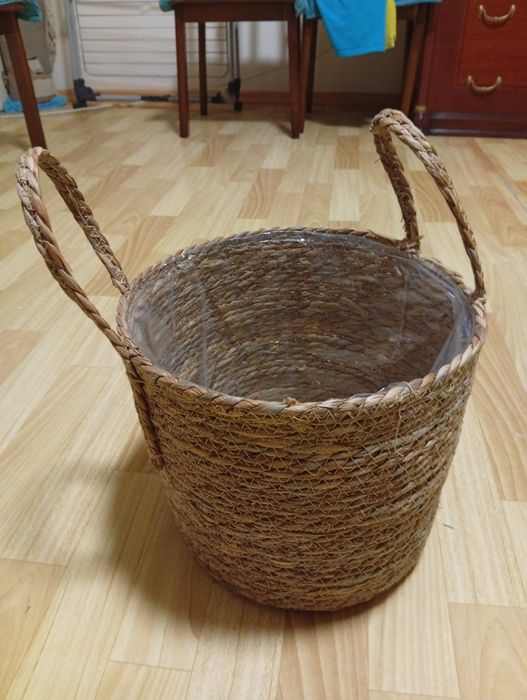 Кашпо для цветов