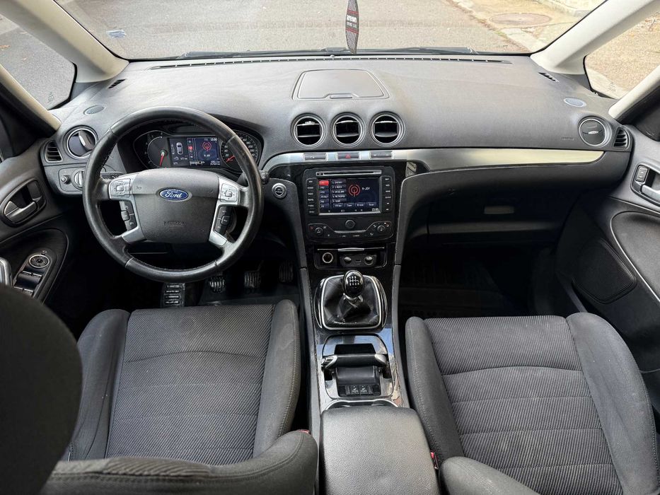 Ford Galaxy 2.2TDCI 7места  200к.с