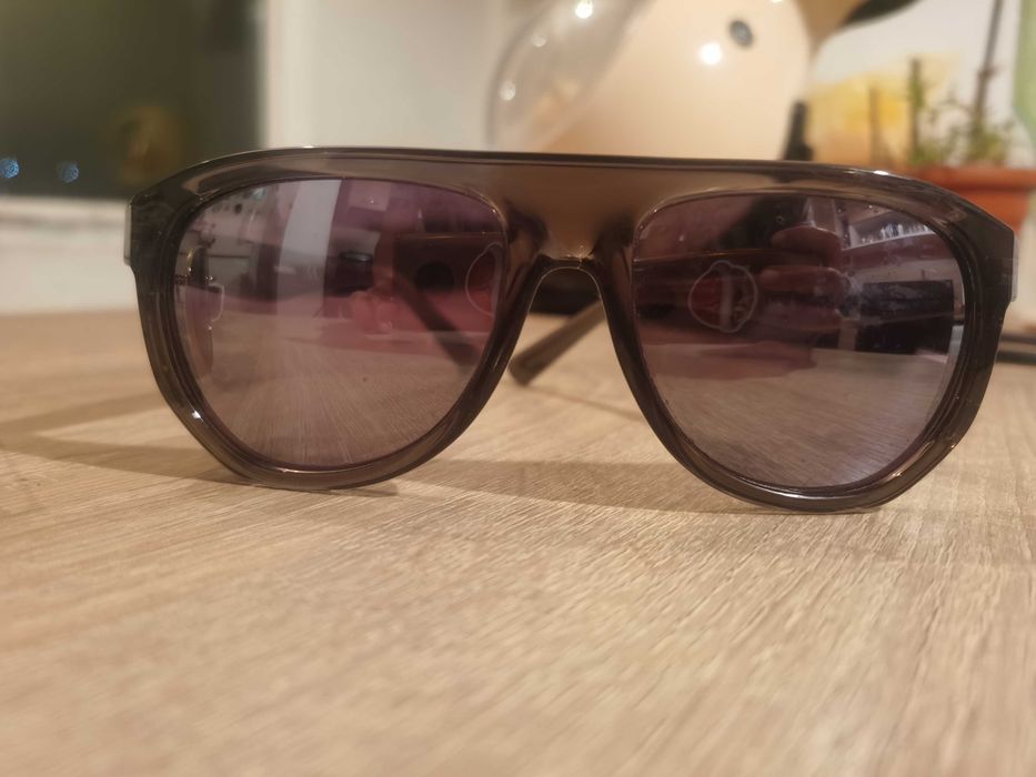 Оригинални слънчеви очила