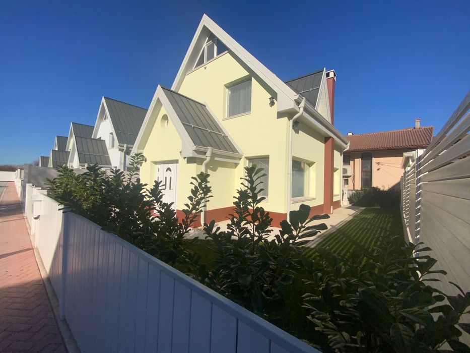 Продава се Къща в Добрич, в.з. Лозята - 140 кв.м за 2500 €/кв.м - Снимка #20