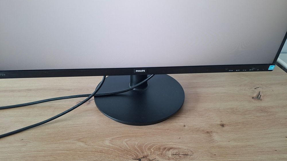 Монитор Philips 27" 272V8A/01