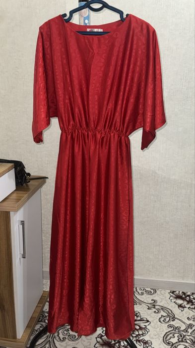 O’zimi tadbirlarga birmarta kiyilgan koynelarim toptoza yengi