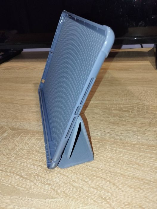 Кейс за iPad 5-9.7"