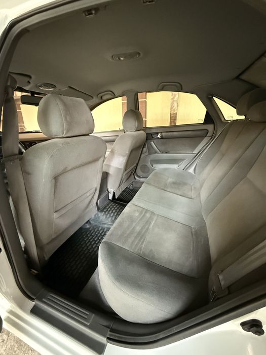 Lacetti 1.8 механика, 2012