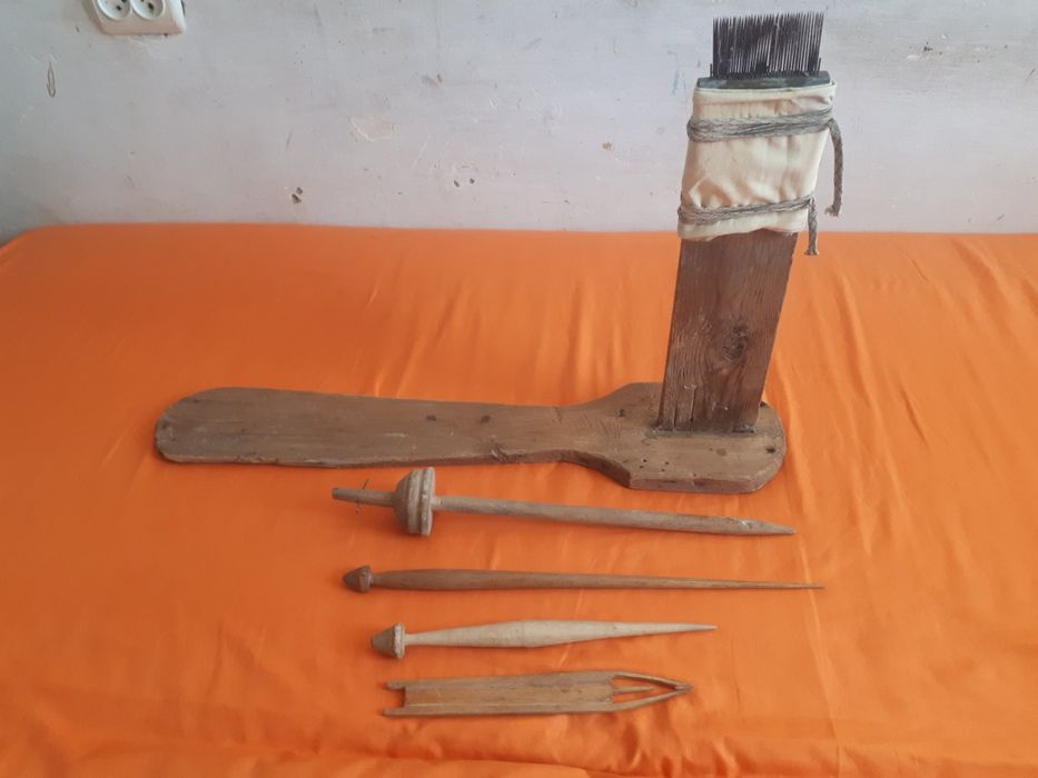 Прялка -веретено.