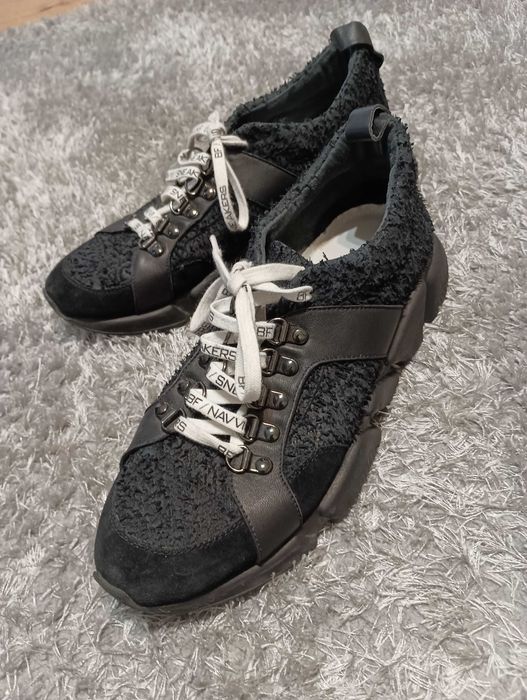 Дамски обувки "NAVI"...