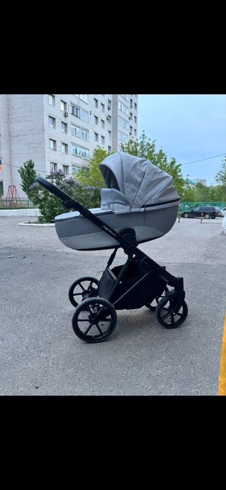 Продам коляску Riko nano pro