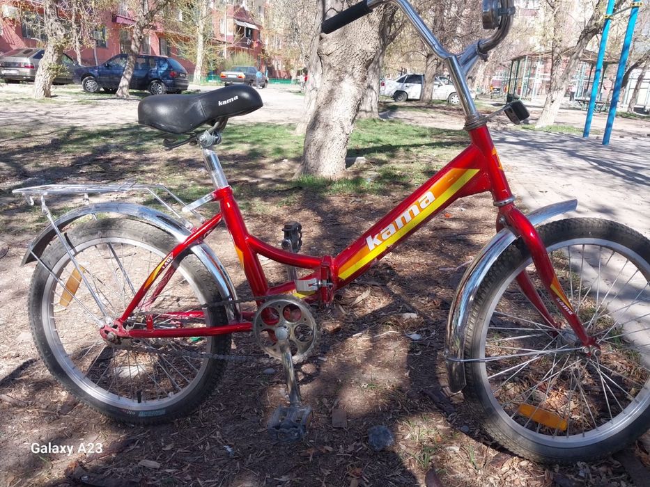 Велосипед красный