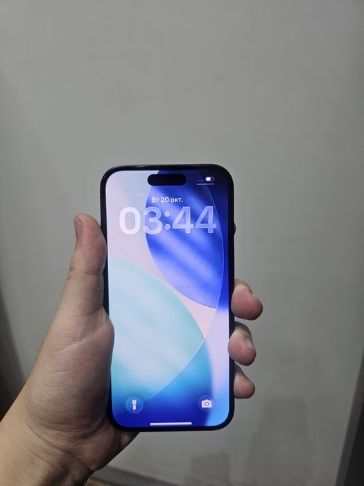 IPhone 15 чёрный 128гб