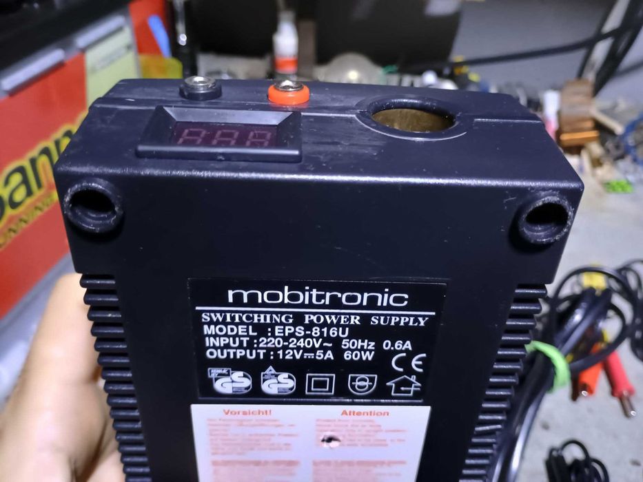 Sursa/ transformator/ alimentator 12 v - 5 A,