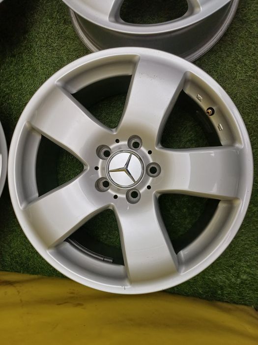 Диски R17 5x112 на Mercedes и другие.