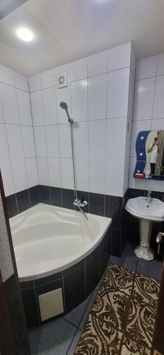 продаётся 3х квартира  1 этаж  6 микрорайон