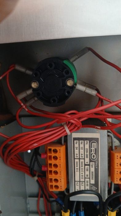 Vând mașini profesionale înghețată CARPIGIANI – Labo 12/18E + Pastomas