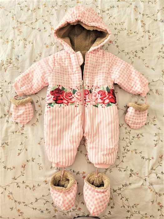 Бебешки ватиран космонавт за момиченце, размер 3 месеца