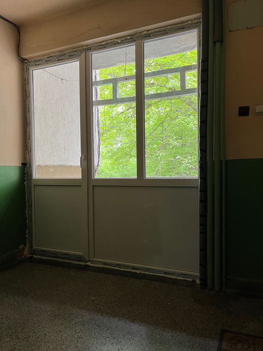 Продава се Тристаен апартамент в Плевен, Идеален център - 92 кв.м за 1544 €/кв.м - Снимка #10