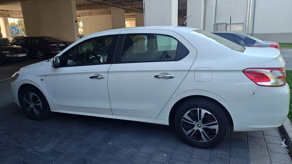 Peugeot 301 1.6 HDI 2013- Android Auto