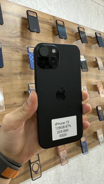 iPhone 15