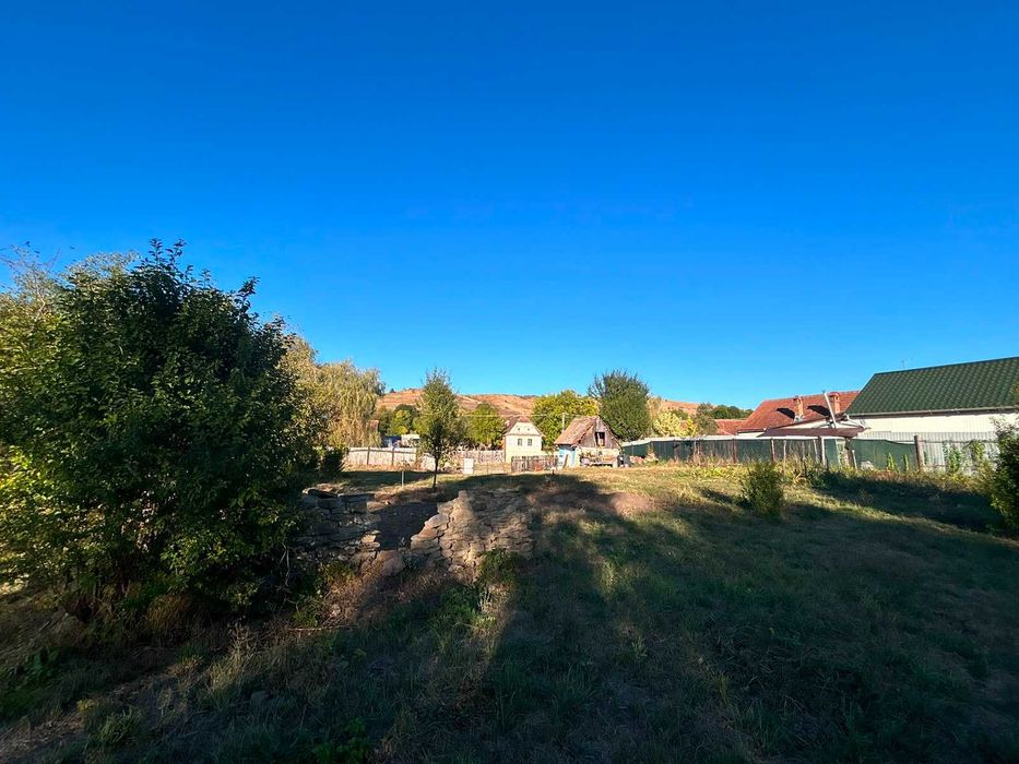 Teren intravilan cu autorizație de construire locuință emisa
