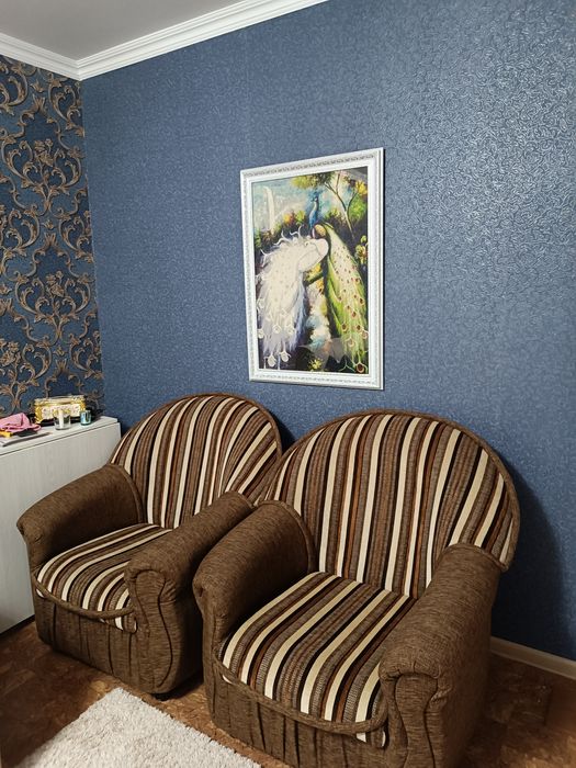 Продам одно кресло