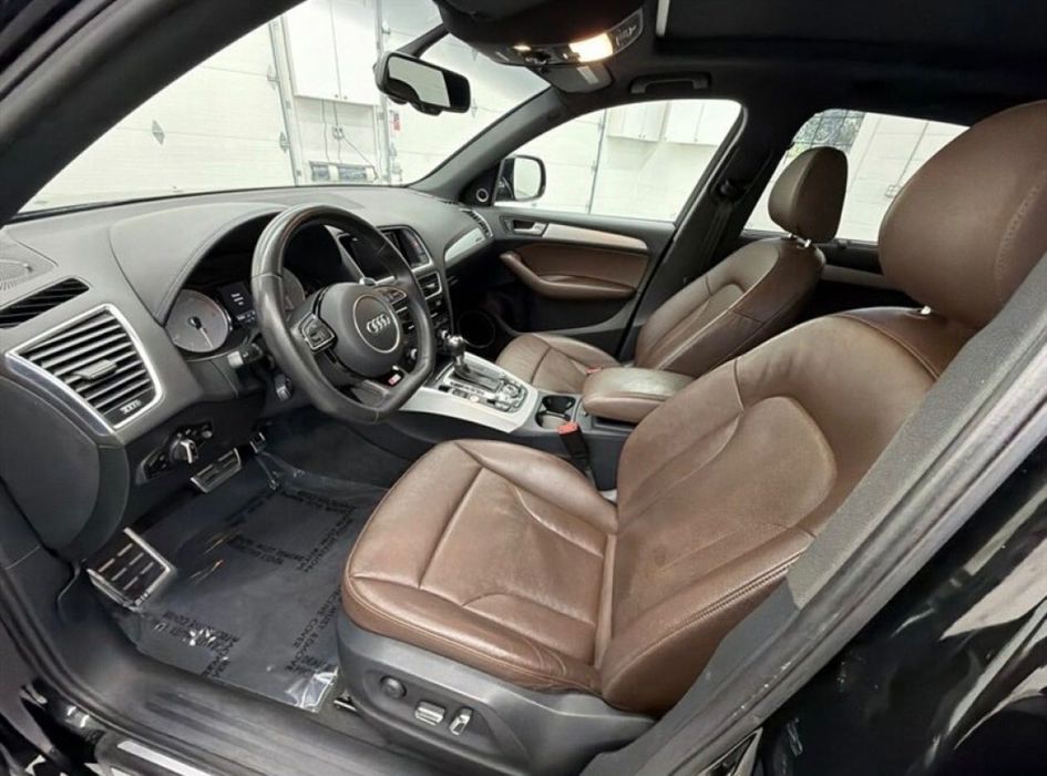 Audi SQ5 ,313кс.
