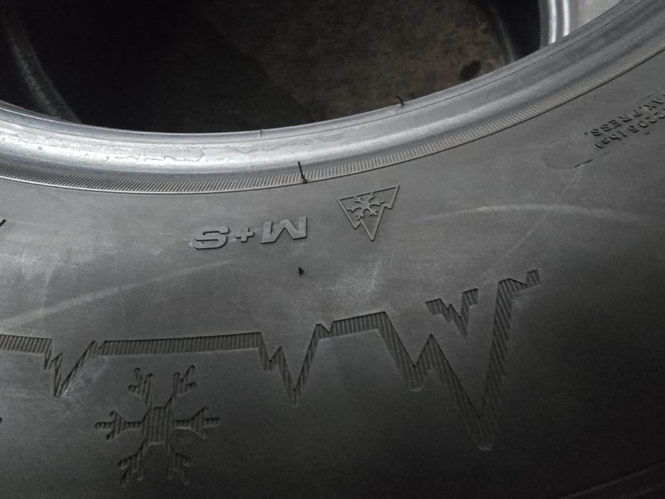 Dunlop 235/65 R17 108H MS iarnă