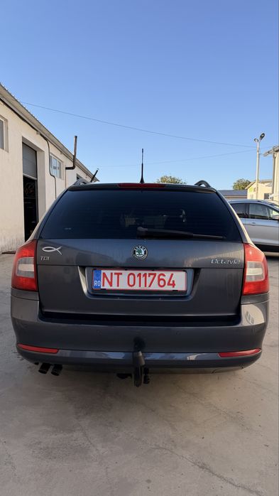 SKODA Octavia 2009 — imagine 2