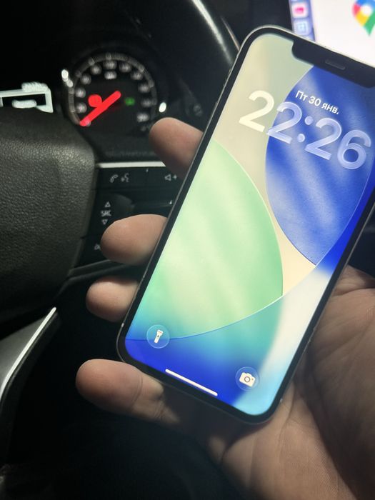 Iphone 12 64 gb xolati zor