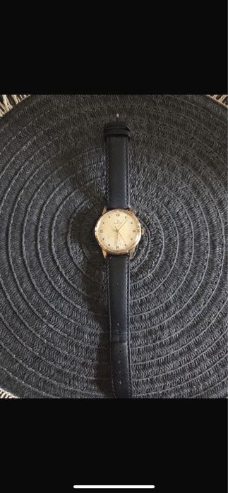 Vind ceas bărbătesc, Zenith din aur 18 K,in, condiții bune