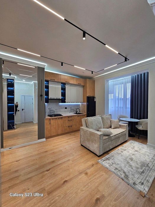 Oz Mahal Продается 2 комнатная квартира ремонт ул.Новомосковская