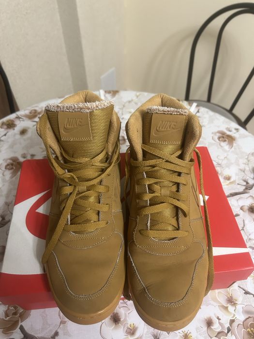 Зимни обувки "NIKE"