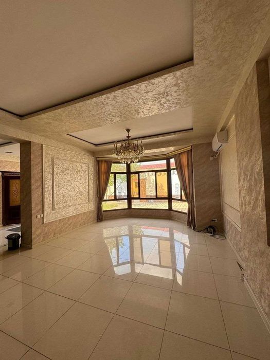 Сдается Офис и Жилье Евродом 3,5 сот 6 ком Дружба Народов Камолон Ош