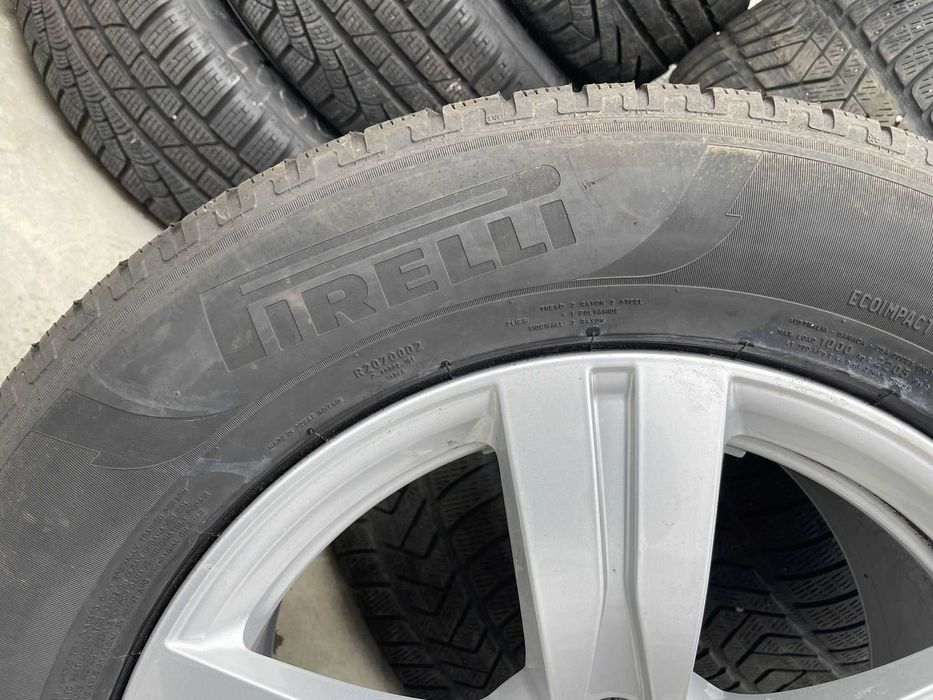 Jante Audi Q7 Cauciucuri Iarna Pirelli 255 60 R 18